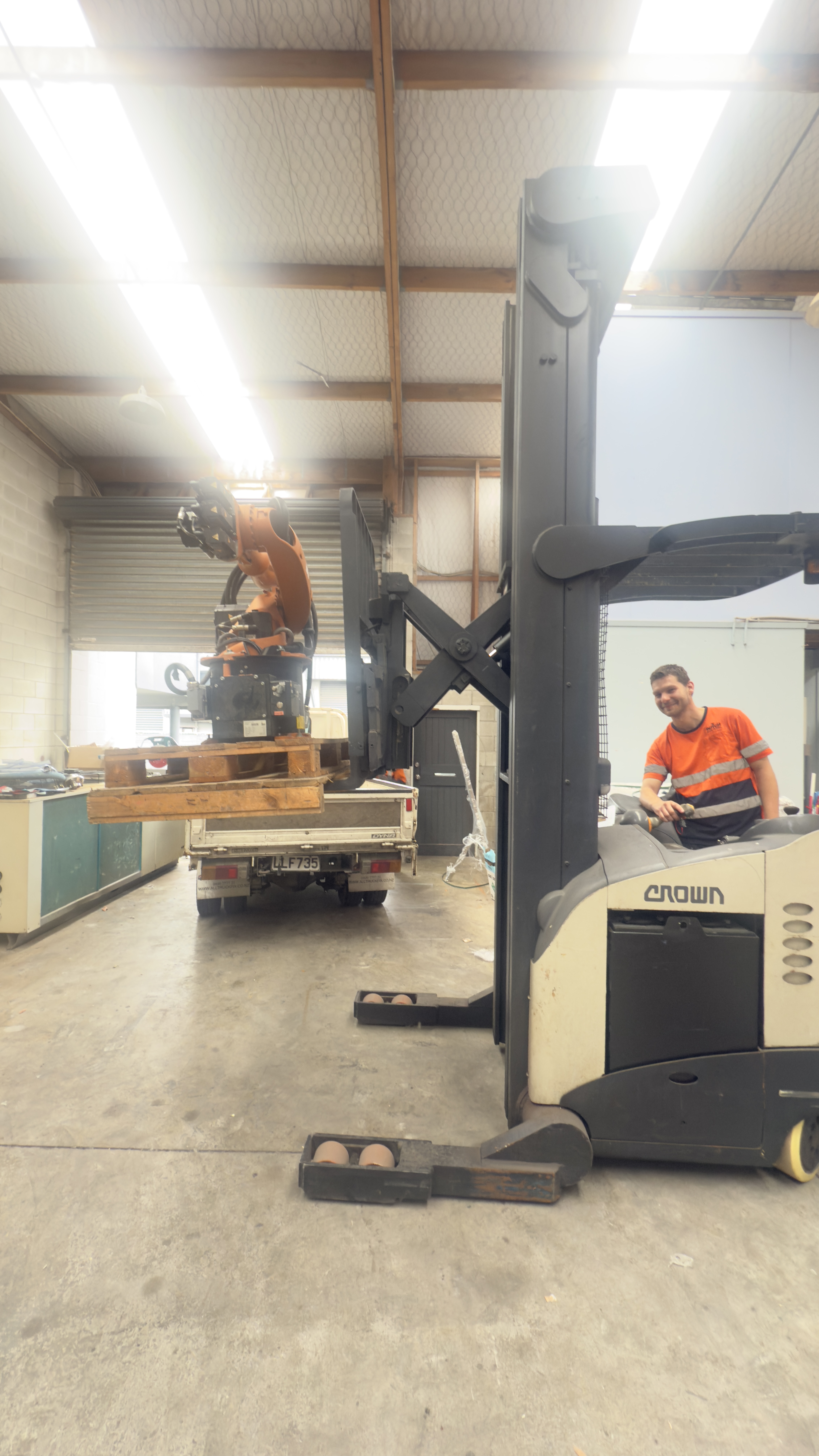 76085379-57DA-4328-8386-87ABC821CC61