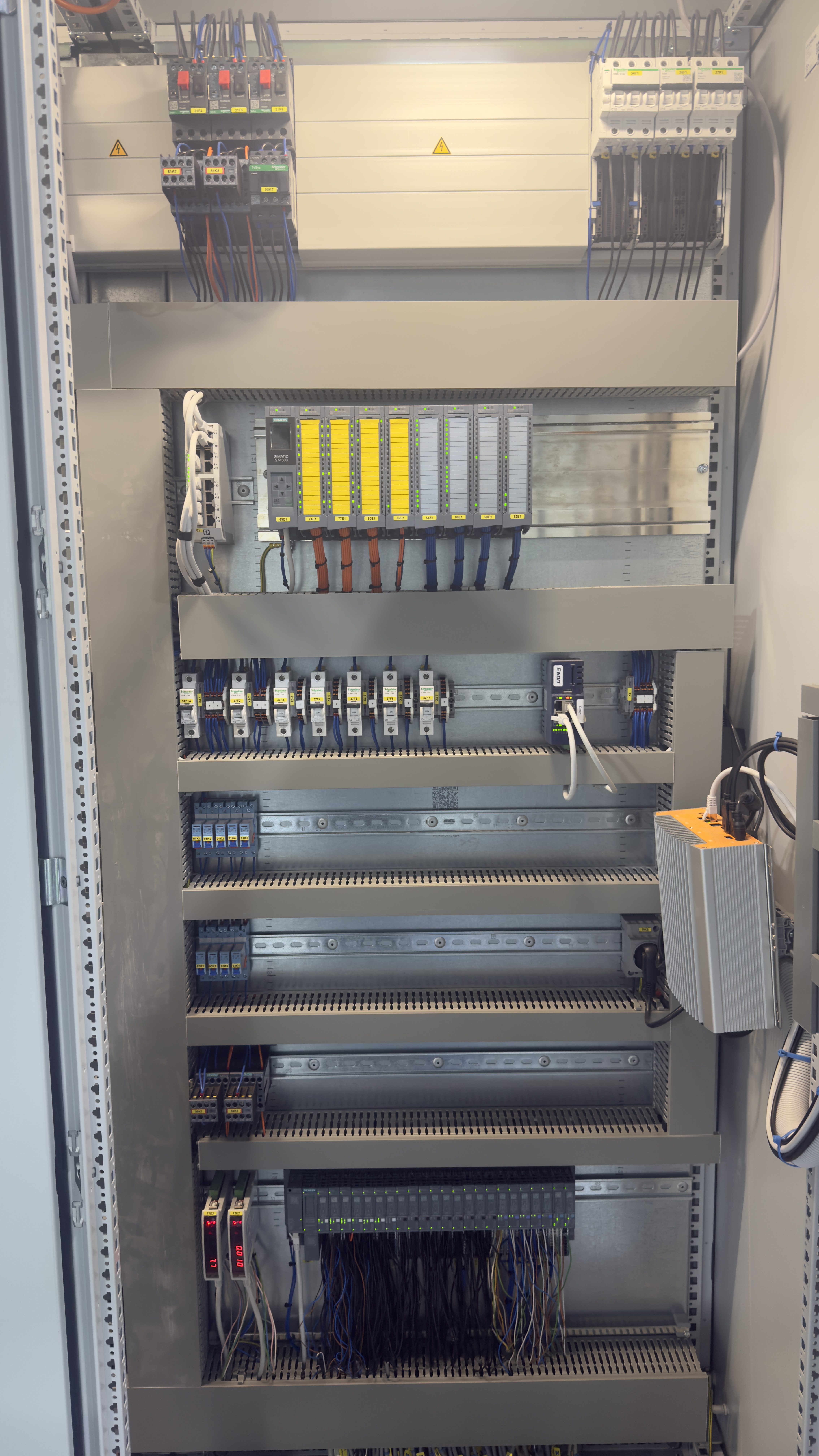 B14D666A-1219-45C1-A89B-2E49FF78A579