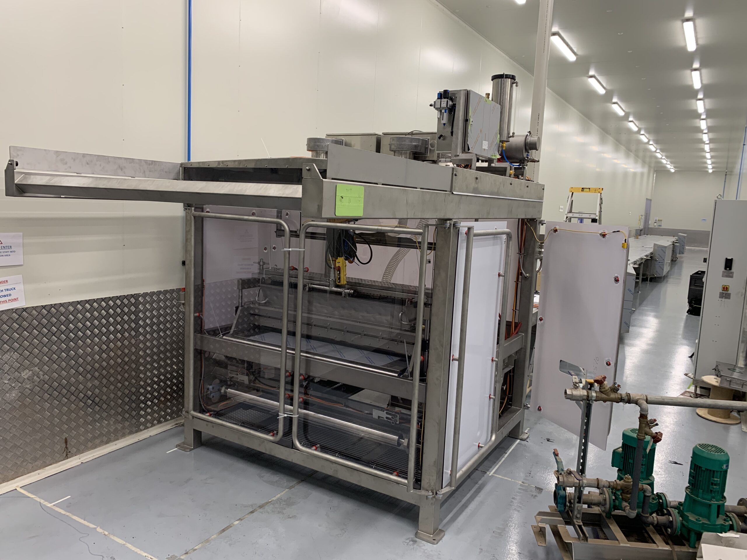 BFE0CD9F-CAB4-41B6-B3DE-F5BC3E51CD81