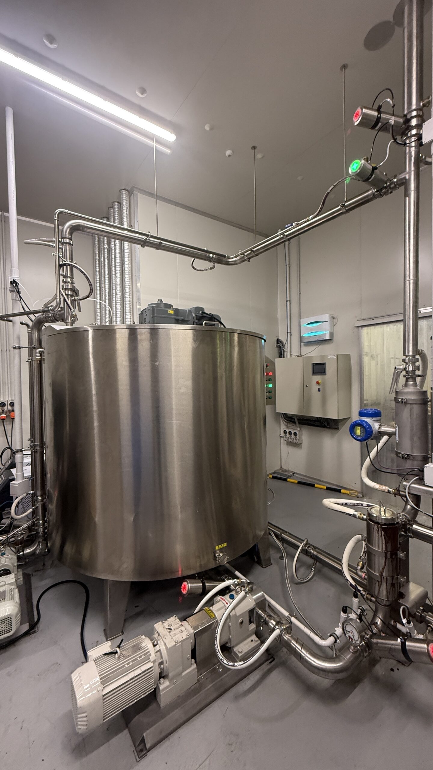 E4776CC3-CBDB-43C3-9786-E56DD839A4FA